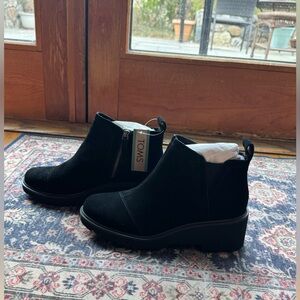 TOMS Women's Elegant Black Booties